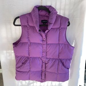 Lands End Women’s down blend puffer vest size med.